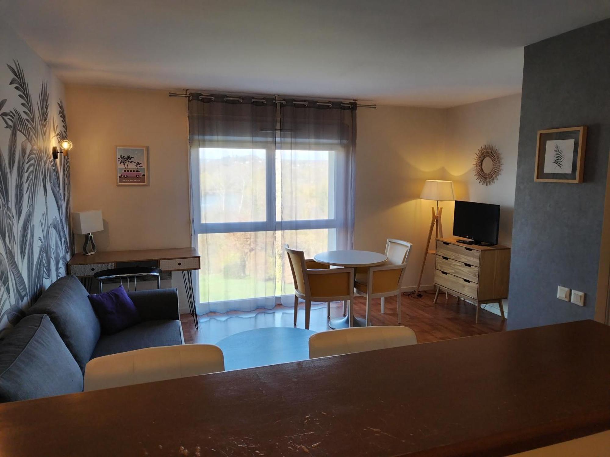 Residence Carouge Appart Hotel Bretigny-sur-Orge Exterior photo